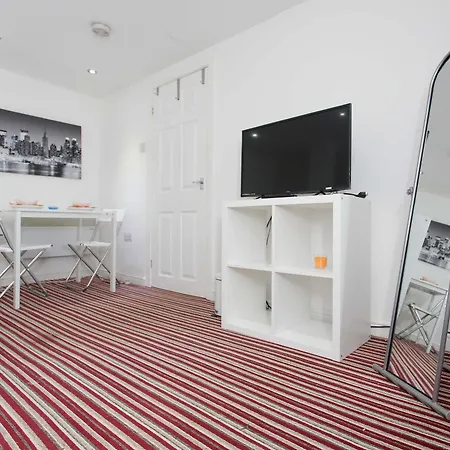Brownhill In Apartment